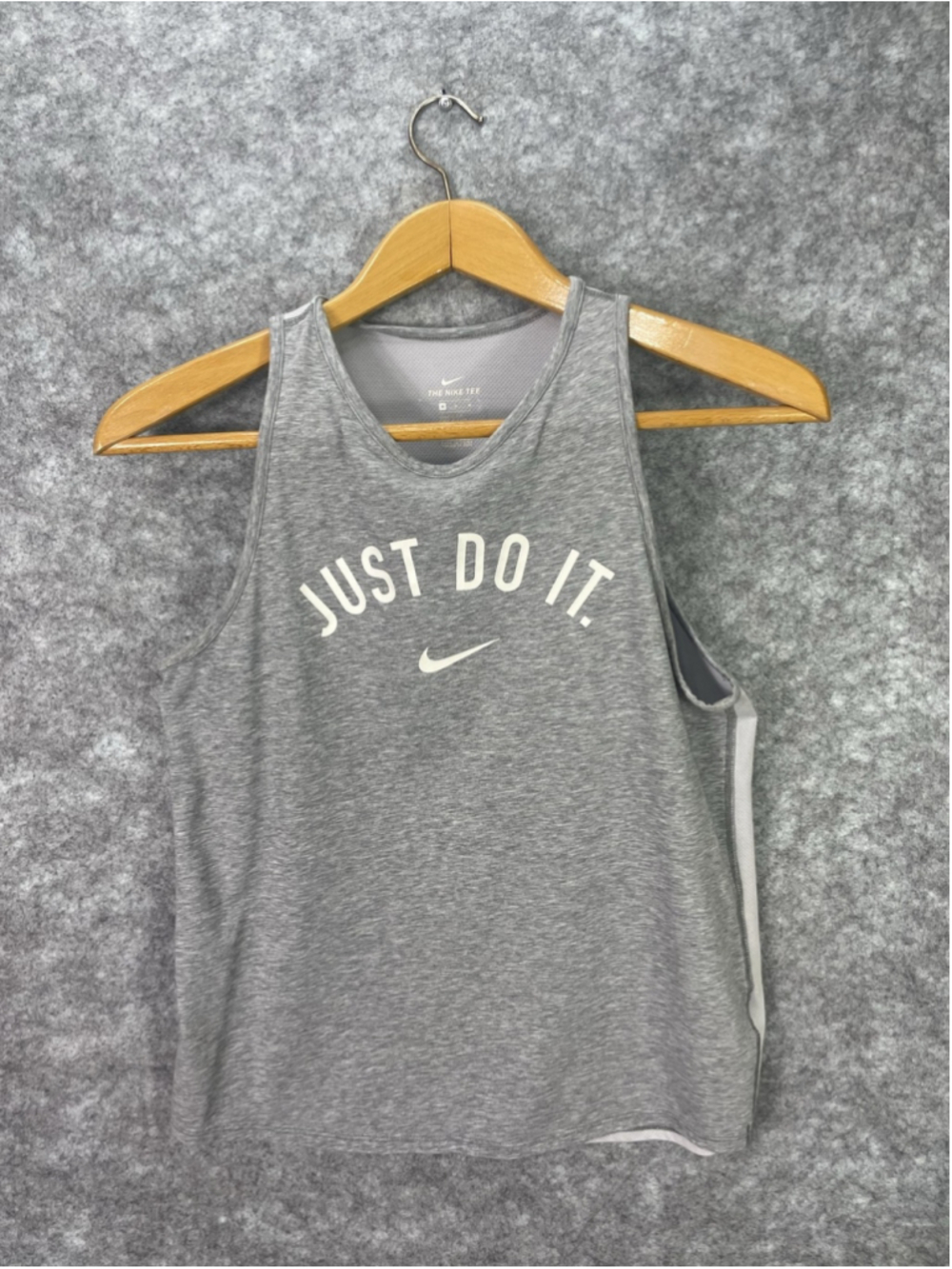 Nike Dri-FIT Tank Top Womens Medium Gray Just Do It Running Athletic Workout Gym